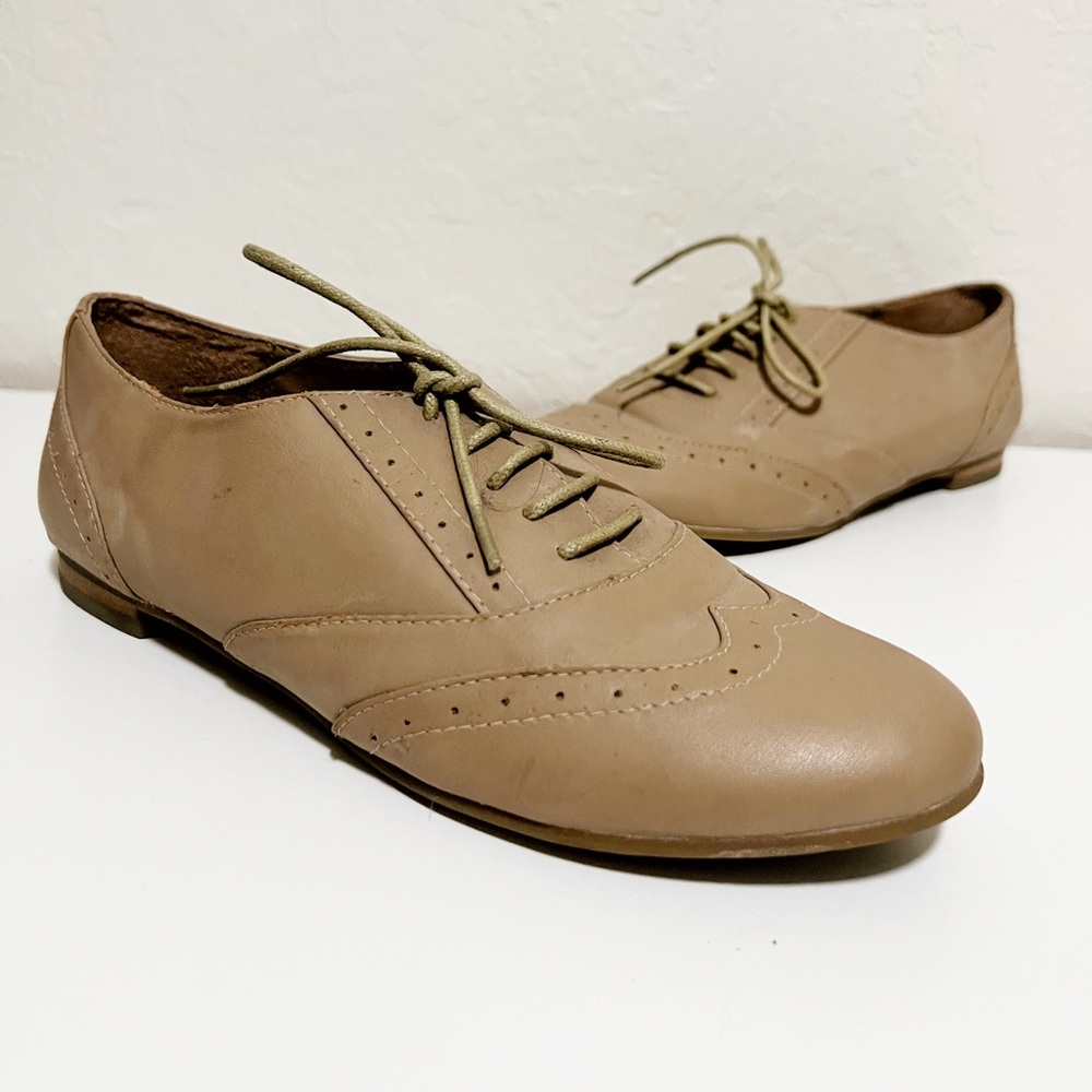 Also womens shoes size 6.5